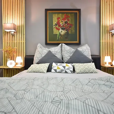 Schoene, Geraeumige Souterrain Mit Japangarten, Kostenlos Parkplatz * Koblencja