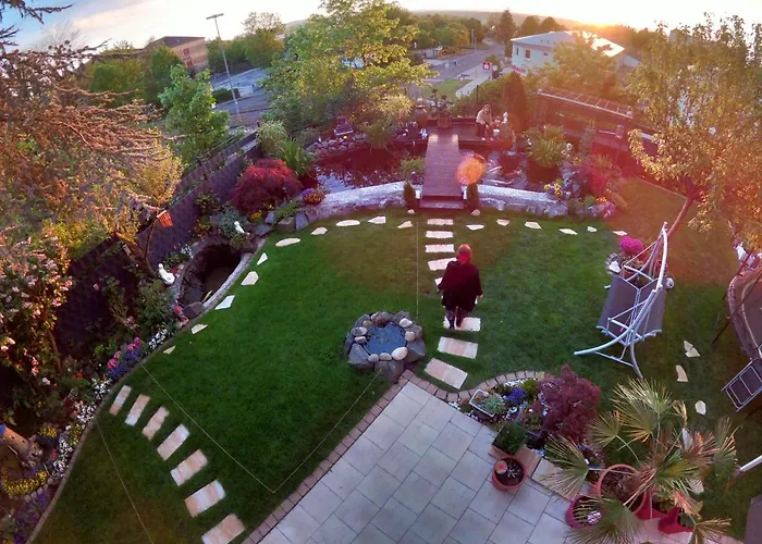 Schoene, Geraeumige Souterrain Mit Japangarten, Kostenlos Parkplatz Appartement Coblence