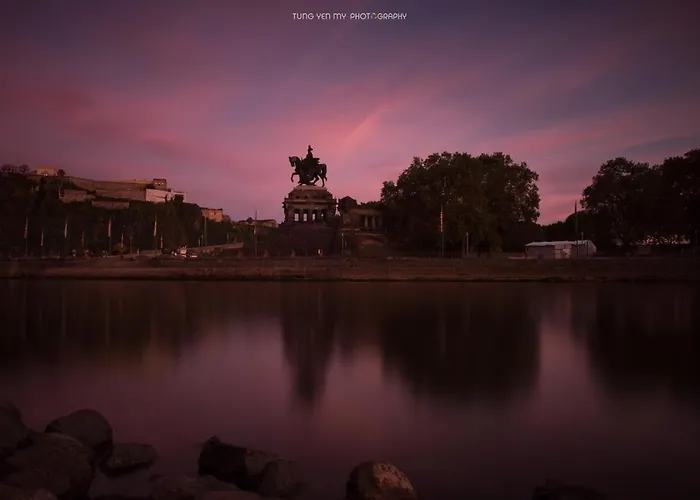 Schoene, Geraeumige Souterrain Mit Japangarten, Kostenlos Parkplatz شقة