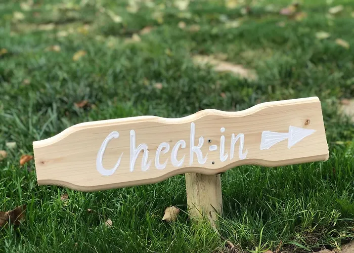 Schoene, Geraeumige Souterrain Mit Japangarten, Kostenlos Parkplatz شقة