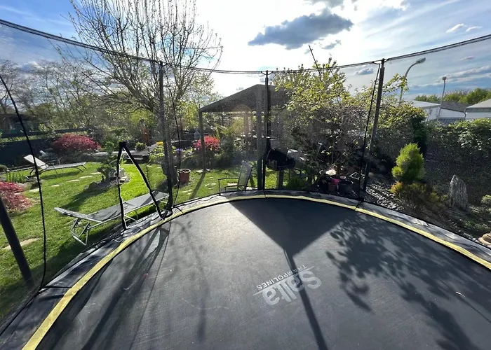 شقة Schoene, Geraeumige Souterrain Mit Japangarten, Kostenlos Parkplatz كوبلنس